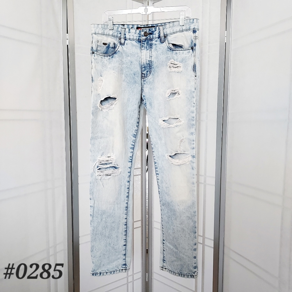 💥FINAL💥SOUTH POLE distressed ripped jeans *32W/32L🤍